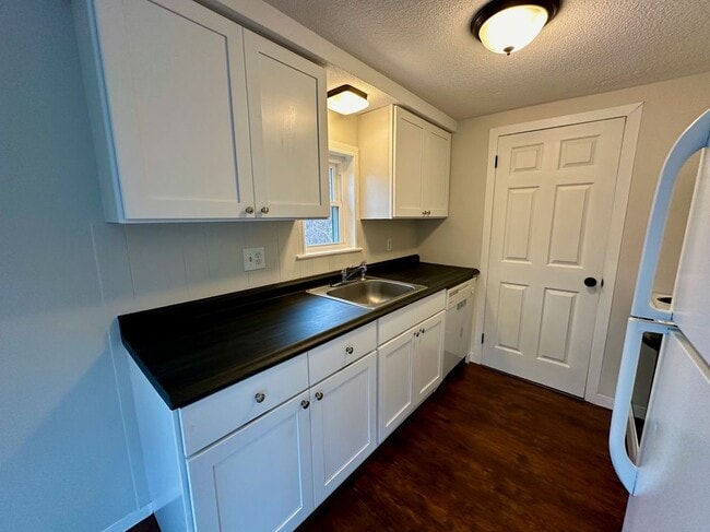 Photo - 5 Prospect Street-C C