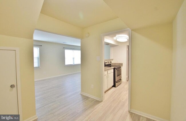 Photo - 8612 Walutes Cir