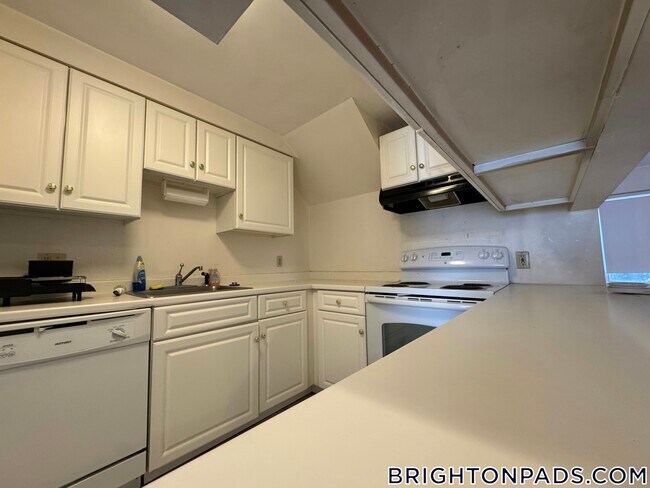 Photo - 8 Glencoe St Unit 1