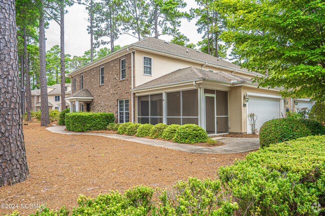 Building Photo - 201 Longwood Place Rental