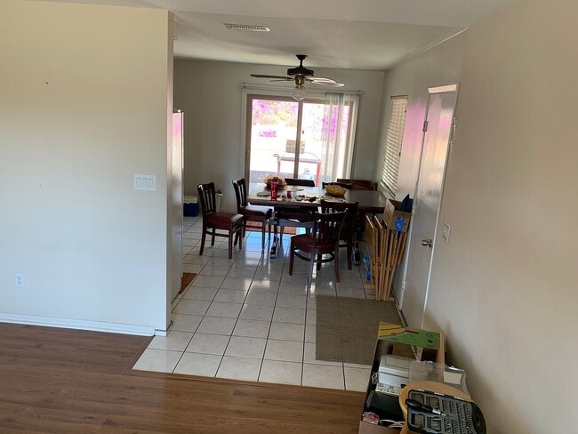 Photo - 789 Dorothea Ave