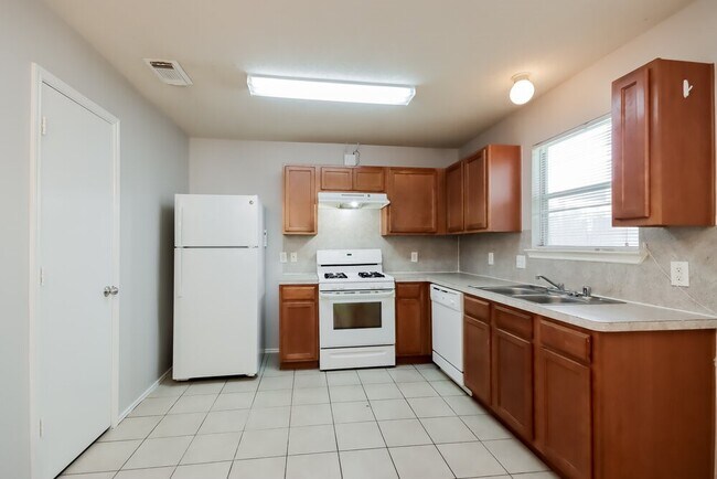 Photo - 17406 Wigeon Way Dr