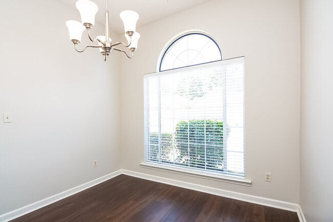 Photo - 5636 Sycamore Woods Dr