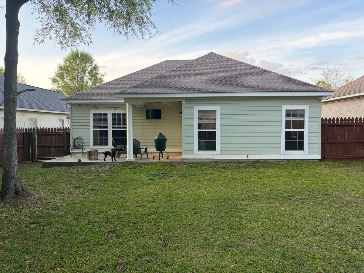 Photo - 306 Redbud Cir