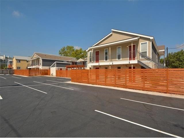 Building Photo - 2512 Durwood St Unit 205