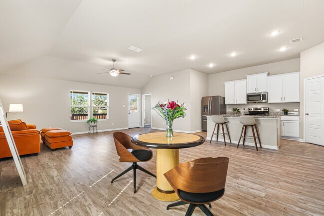 Photo - 7039 Diamond Vly