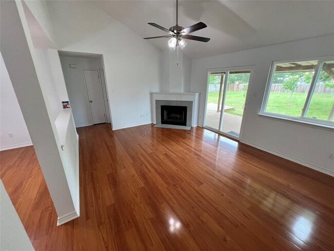 Photo - 204 Quail Meadow Dr