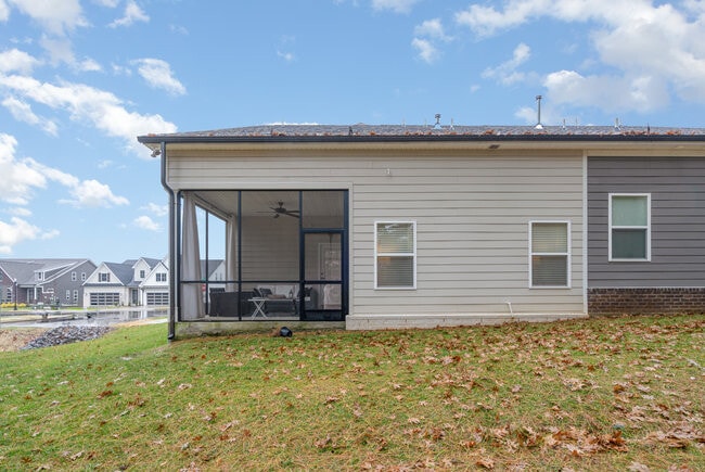 Photo - 3058 Wiltshire Pk Pl