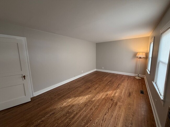 Photo - Charming 3 Bed 1 Bath Home Minutes From MTSU