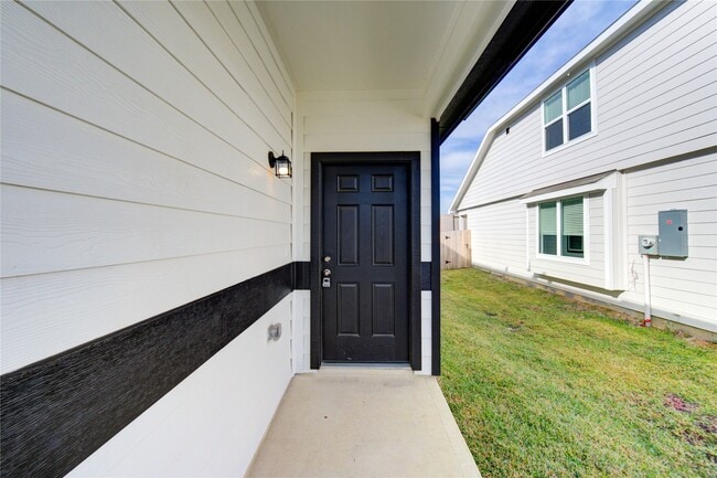 Photo - 13321 Burbot Dr