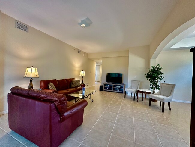 Photo - 1305 Mariposa Cir Unit #101