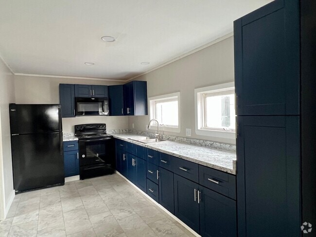 Building Photo - 26 Christian Hill Rental