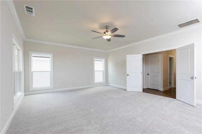 Photo - 303 McDaniel Pl