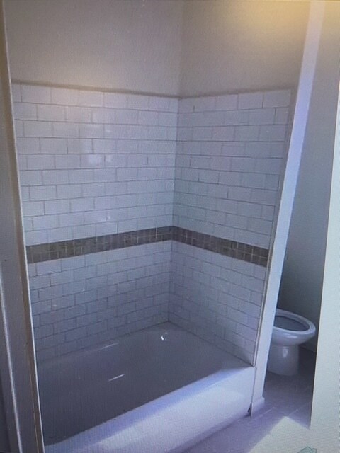 Photo - 240 Ellis Ave Unidad 2