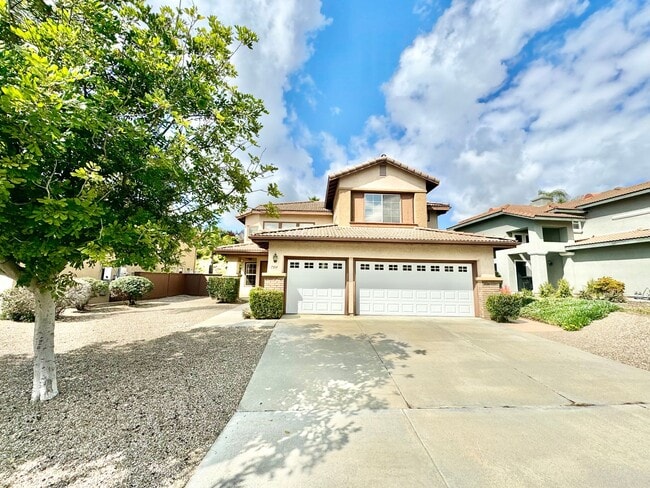 Building Photo - Stunning 4BD/3BA Home in Rancho Peñasquitos with In-Unit Laundry, Large Backyard & 3-Car Garage