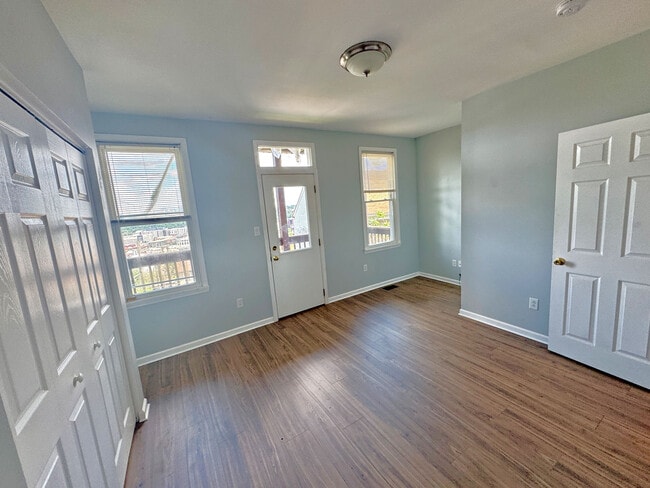 Photo - 2701 Mission St Unit 2