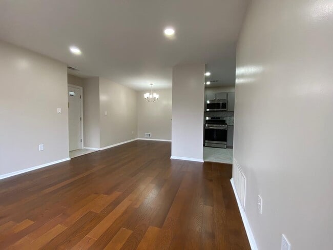 Photo - 94 Quince Ct