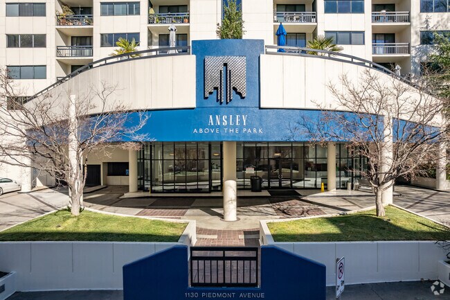 Entrada - Ansley Above The Park Condominium