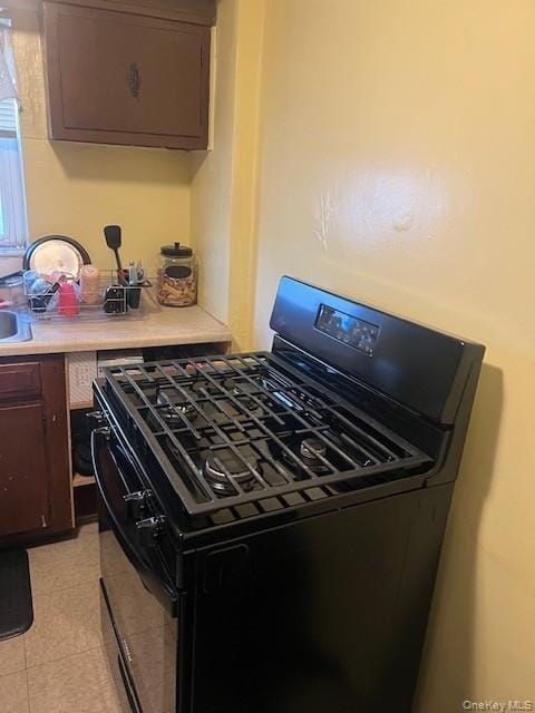 Building Photo - 66 Lee Ave Unit First Floor