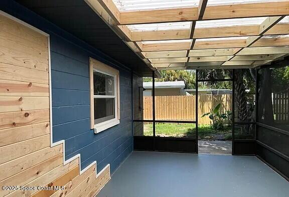 Photo - 450 Riverdale Dr