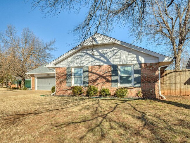 Photo - 2641 Kent Dr