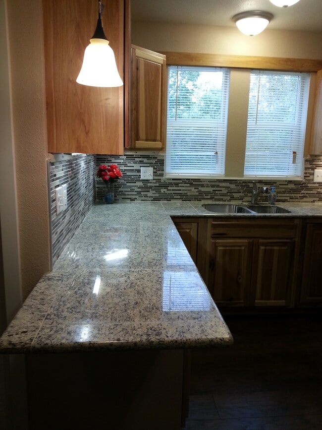 Photo - 25 Old Crystal Park Rd