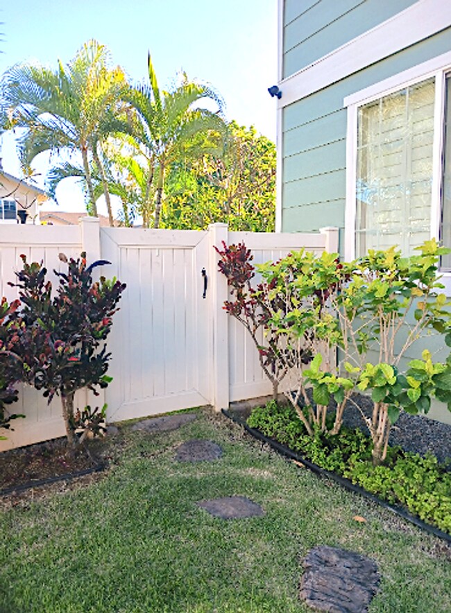 Photo - Immaculate 3Bedroom 2.5Bath Corner Unit - ... Unidad 93