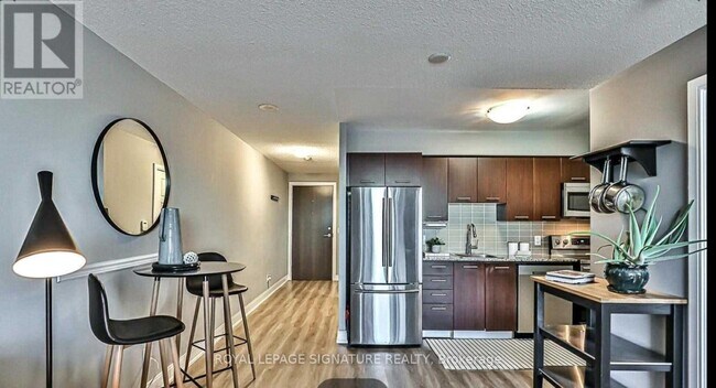 Photo - 125 Village Green Square Unit 2301