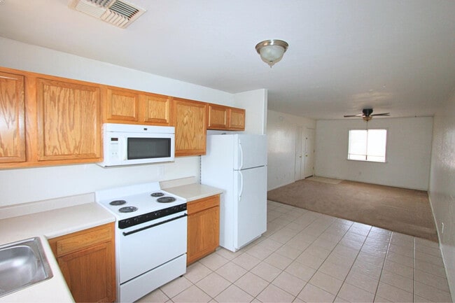 Photo - 15588 S Yava Rd Unit B