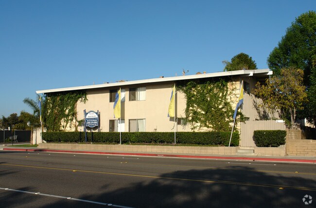 Placentia Apartments