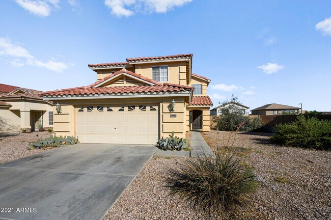 Photo - 961 S 223rd Dr House
