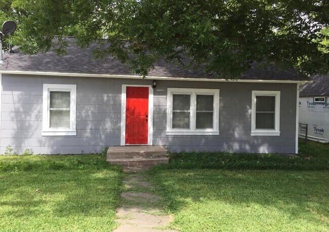 Photo - 916 Avenue M