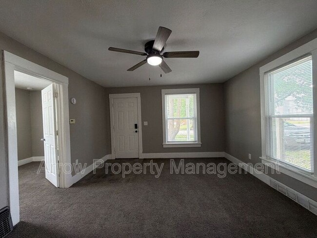 Photo - 2234 Dudley St