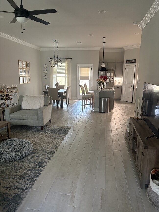 Photo - 9300 Asoka Ave