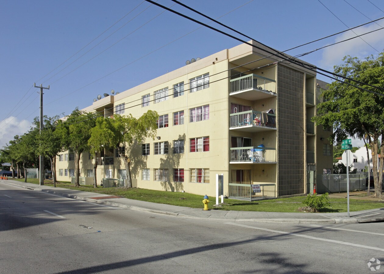Biscayne Gardens Apartments - Biscayne Gardens Apartments