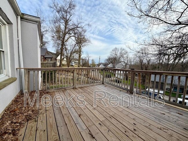 1418 Ravinia Rd