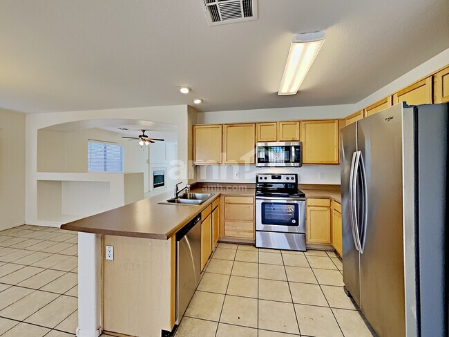 Photo - 16215 N 158th Ave