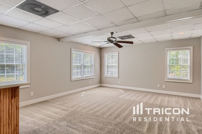 Photo - 609 Kristen Ct