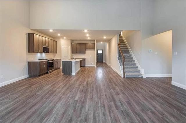 Photo - 404 Dempsey Dr