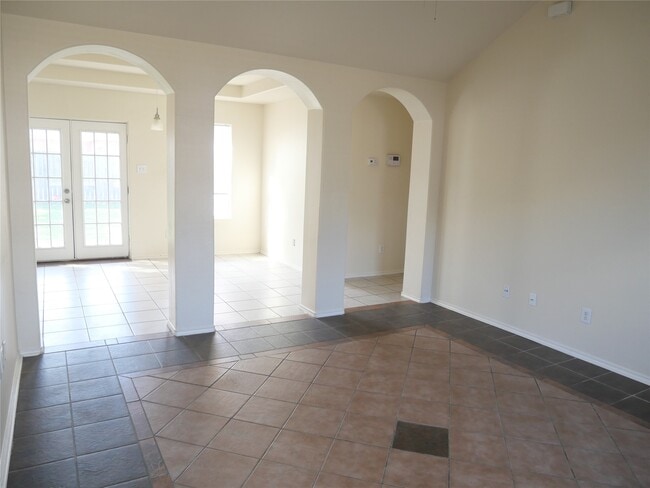 Photo - 5510 Rio Alamo St