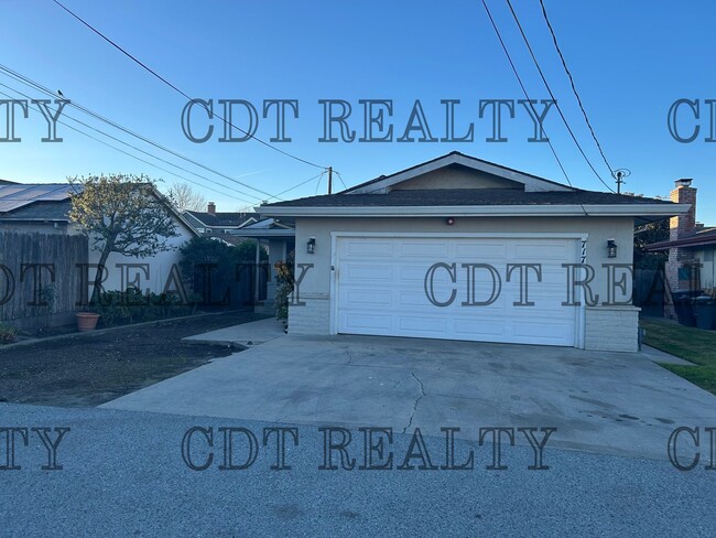 Photo - 717-725 California Street Unit 717 California Street