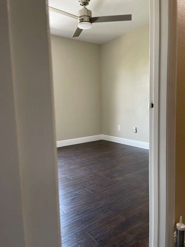 Photo - 820 Camargo Way