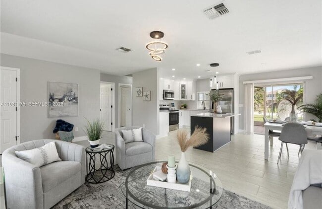 Photo - 7332 Mako Dr