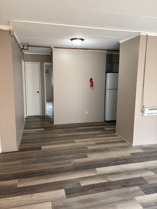 Photo - 9533 Mansfield Ave