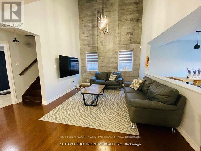 Photo - 1411 Sheldon St