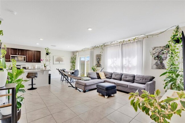 Photo - 831 Turner Ln