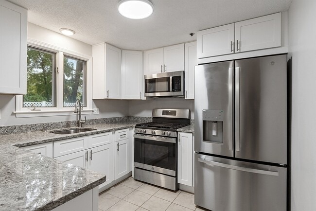 Photo - 148 Flower Ln Unit 16