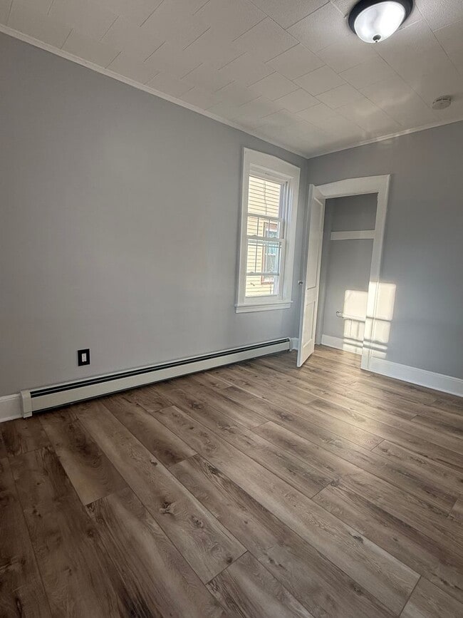 Photo - 253 Ampere Pkwy Unit 1