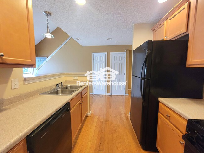 Photo - 8160 Oakley Cir