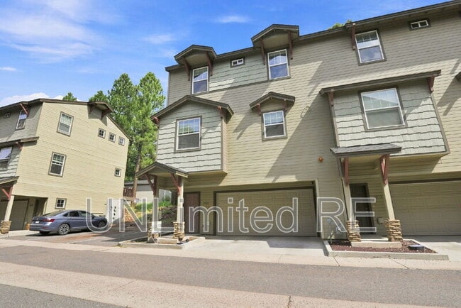 Photo - 2520 W Pikes Peak Dr